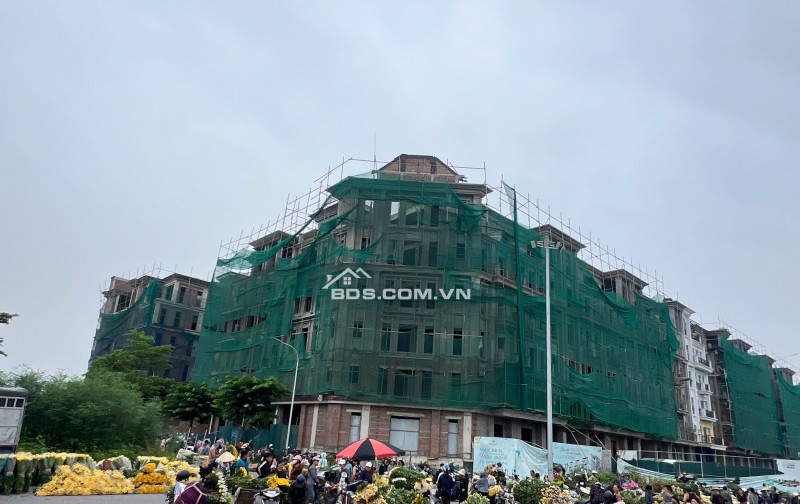 Chuyển nhượng liền kề mặt đường Hoàng Minh Thảo kéo dài (Trục đại lộ Tây Thăng Long